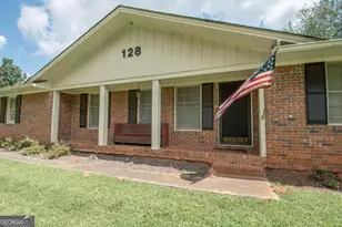128 Robin Hood Dr, Newnan, GA 30263 - Photo 3