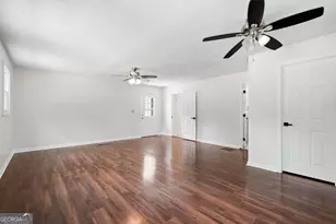 110 Pointview Ct, Tyrone, GA 30290 - Photo 13