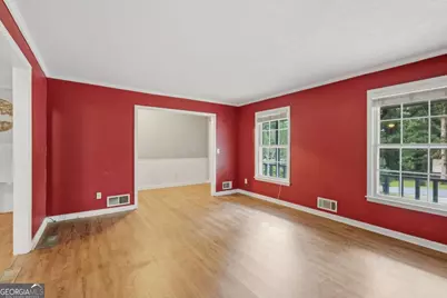 4362 White Oak Drive, Buford, GA 30518 - Photo 7