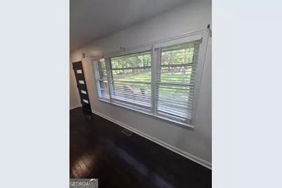 1015 Braemar Avenue SW, Atlanta, GA 30311 - Photo 9