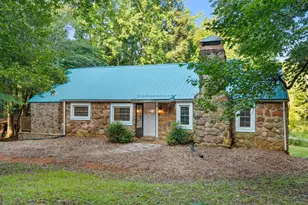 973 Floyd Rd, Danielsville, GA 30633 - Photo 15