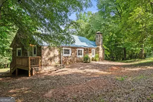 973 Floyd Rd, Danielsville, GA 30633 - Photo 1
