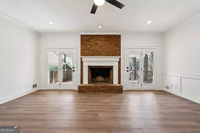 4614 Shumart Drive, Snellville, GA 30039 - Photo 7