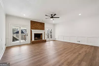 4614 Shumart Drive, Snellville, GA 30039 - Photo 5