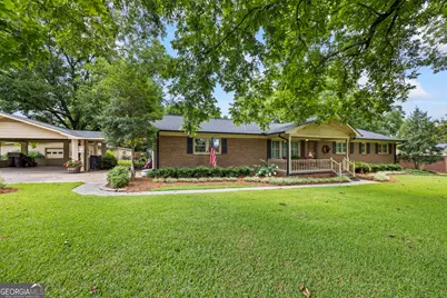 134 Skelton Street, Royston, GA 30662 - Photo 1