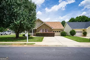 204 Deerfield Cir, Warner Robins, GA 31088 - Photo 5
