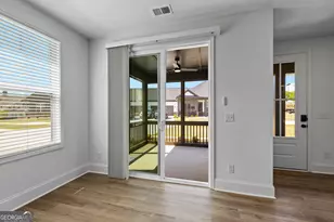 62 Thomaston St, Newnan, GA 30263 - Photo 21