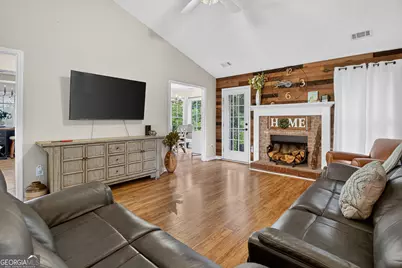 69 Alma Court, Commerce, GA 30529 - Photo 5