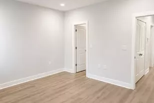807 Elbert St, Darien, GA 31305 - Photo 7