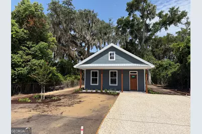 807 Elbert Street, Darien, GA 31305 - Photo 1
