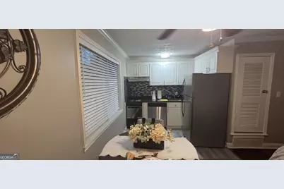 21 Delmont Drive #06, Atlanta, GA 30305 - Photo 5