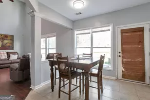 1565 Hedington Circle, Lawrenceville, GA 30045 - Photo 5