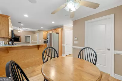 51 Creekwood Drive, Griffin, GA 30223 - Photo 13