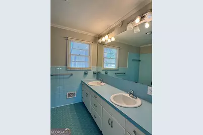 209 W Park Avenue, Valdosta, GA 31602 - Photo 11