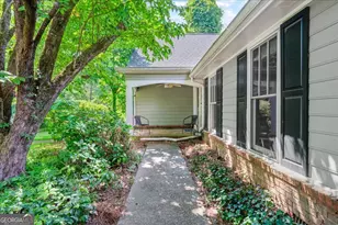 1843 Mountain Creek Dr, Stone Mountain, GA 30087 - Photo 13