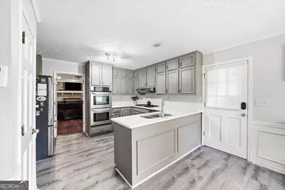 1843 Mountain Creek Drive, Stone Mountain, GA 30087 - Photo 27