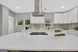 1285 McClure Ave NW, Atlanta, GA 30314 - Photo 17