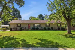 105 Hamel Dr, Chickamauga, GA 30707 - Photo 1