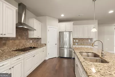 102 Gracie Gardens Court, Newnan, GA 30263 - Photo 9