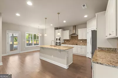 102 Gracie Gardens Court, Newnan, GA 30263 - Photo 7