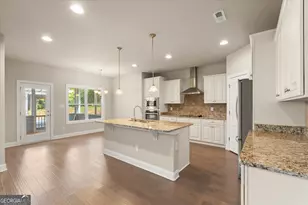 102 Gracie Gardens Ct, Newnan, GA 30263 - Photo 7