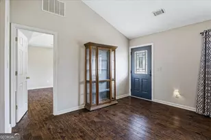 104 Elmwood Dr, Hampton, GA 30228 - Photo 5