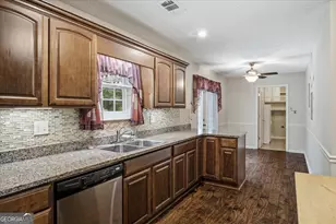 104 Elmwood Dr, Hampton, GA 30228 - Photo 11