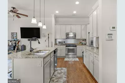 4179 Mansion Way, Atlanta, GA 30341 - Photo 13