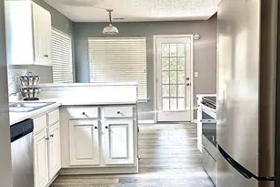 1630 Isleworth Cir, Atlanta, GA 30349 - Photo 15