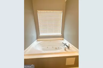 1630 Isleworth Circle, Atlanta, GA 30349 - Photo 15