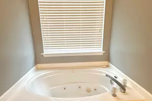 1630 Isleworth Cir, Atlanta, GA 30349 - Photo 15