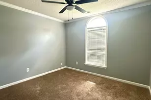 1630 Isleworth Cir, Atlanta, GA 30349 - Photo 29