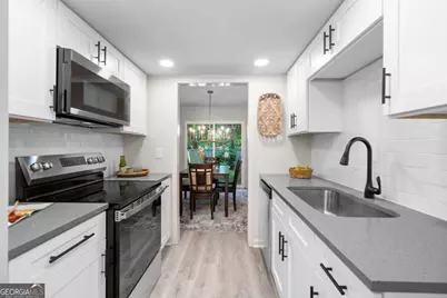 922 Cedar Creek S, Marietta, GA 30067 - Photo 11