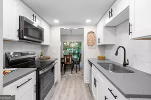 922 Cedar Creek S, Marietta, GA 30067 - Photo 11