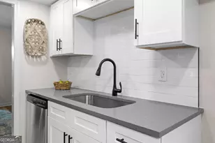 922 Cedar Creek S, Marietta, GA 30067 - Photo 13