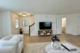 527 Cypher Dr, Suwanee, GA 30024 - Photo 7