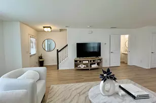 527 Cypher Dr, Suwanee, GA 30024 - Photo 7