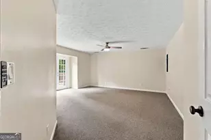 6356 Wilmington Way, Flowery Branch, GA 30542 - Photo 33