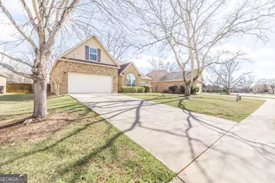 202 Greythorne Drive, Kathleen, GA 31047 - Photo 1