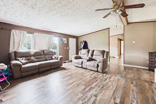 360 Hayes Rd, Byron, GA 31008 - Photo 13