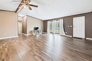 360 Hayes Rd, Byron, GA 31008 - Photo 9