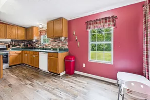 360 Hayes Rd, Byron, GA 31008 - Photo 17