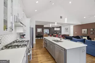 5384 Harris Cir, Dunwoody, GA 30338 - Photo 27