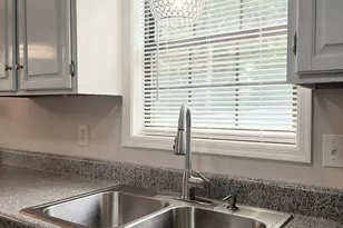 2081 SW Kolb Ridg Ct, Marietta, GA 30008 - Photo 15