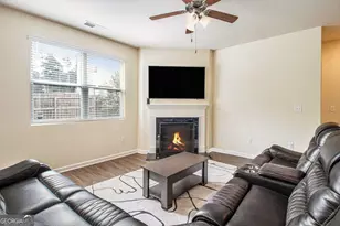 3744 Hampshire Walk SW, Atlanta, GA 30331 - Photo 3