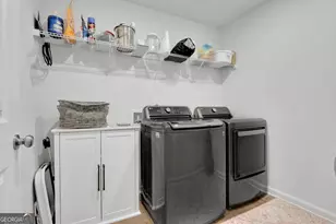 5305 Melbourne Ln, Flowery Branch, GA 30542 - Photo 19