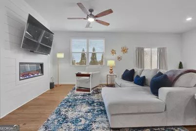 5305 Melbourne Lane, Flowery Branch, GA 30542 - Photo 5