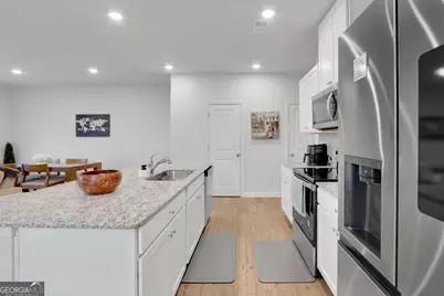 5305 Melbourne Lane, Flowery Branch, GA 30542 - Photo 17