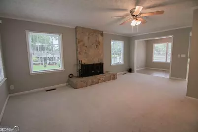 1671 West Pine Lake Drive, West Point, GA 31833 - Photo 9