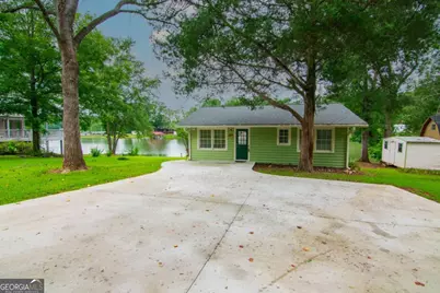 1671 West Pine Lake Drive, West Point, GA 31833 - Photo 3